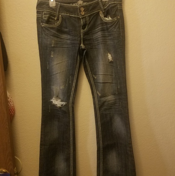 Junior Size 9 Jeans - Picture 2 of 4